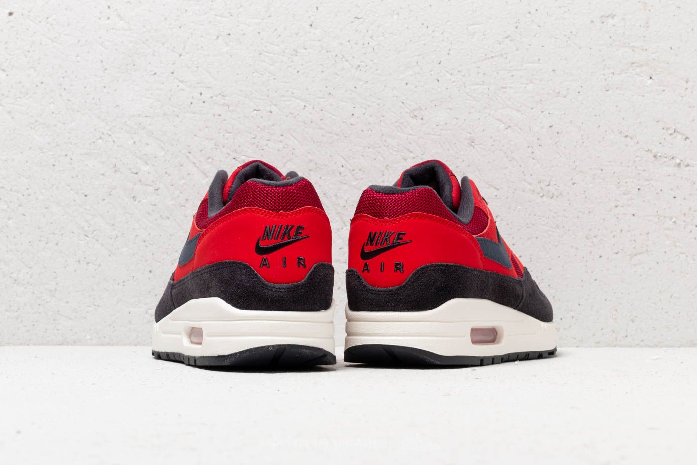 Chaussures et baskets homme Nike Air Max 1 Red Crush/ Midnight Navy