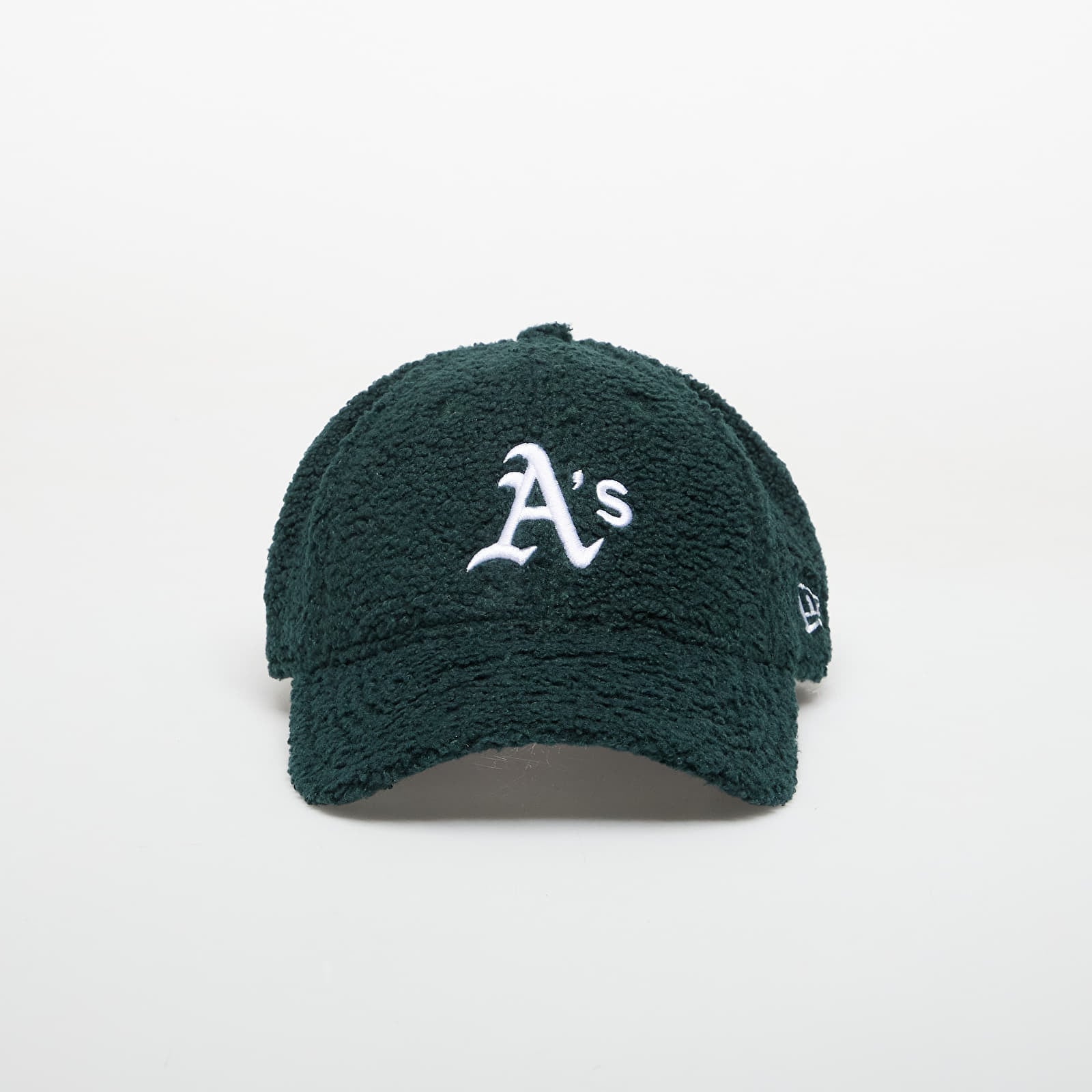 Мужские кепки New Era 9FORTY MLB Oakland Athletics Winter Borg Dark Green/ Optic White