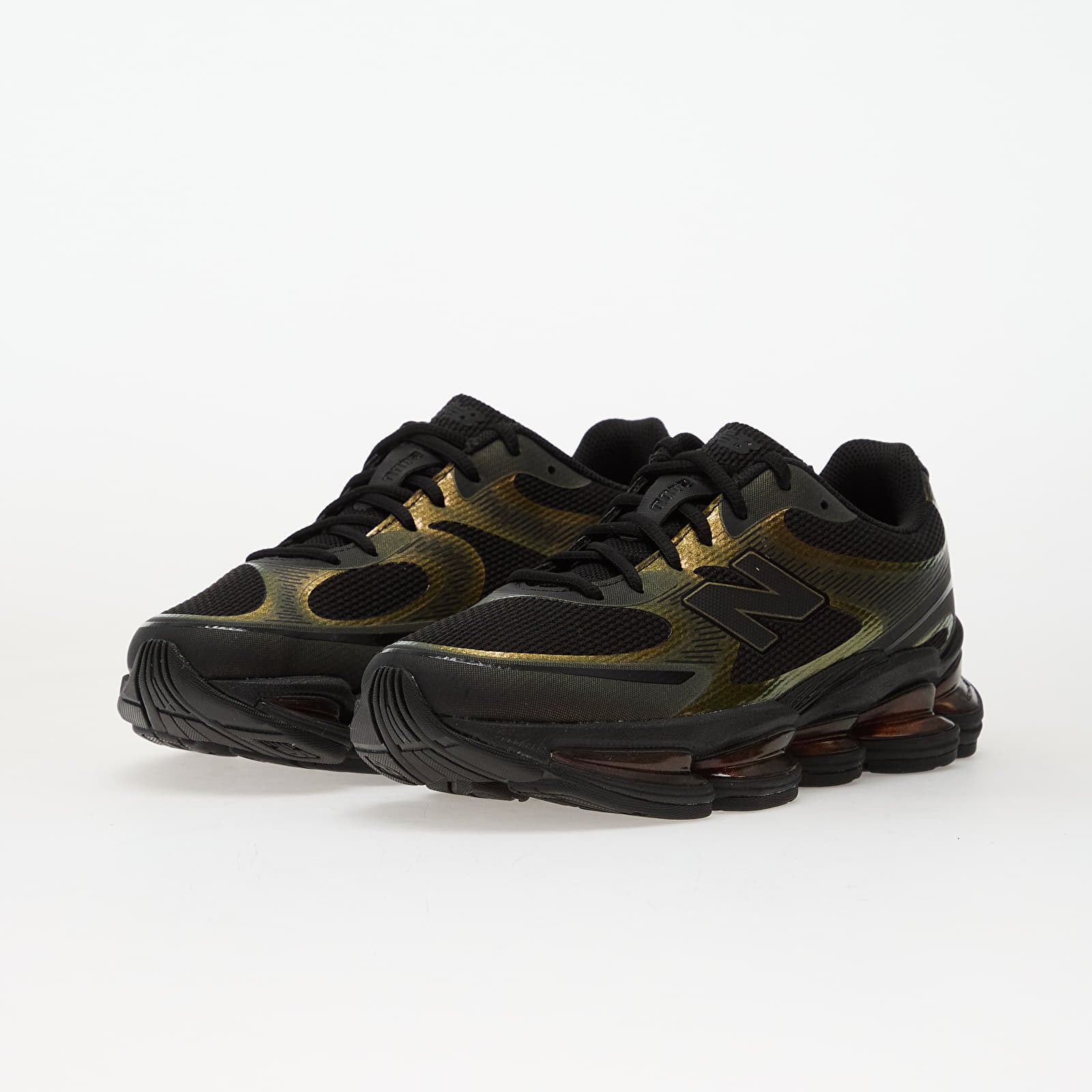 Chaussures et baskets homme New Balance 2000S Iridescent/ Black