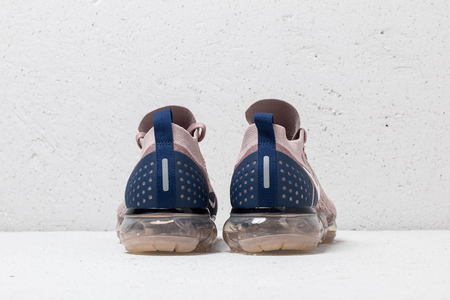 Nike vapormax flyknit 2 diffused taupe shop