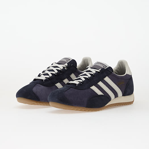 adidas gazelle silver green womens Montreal 76 Trainers in Shadow Navy | adidas Originals