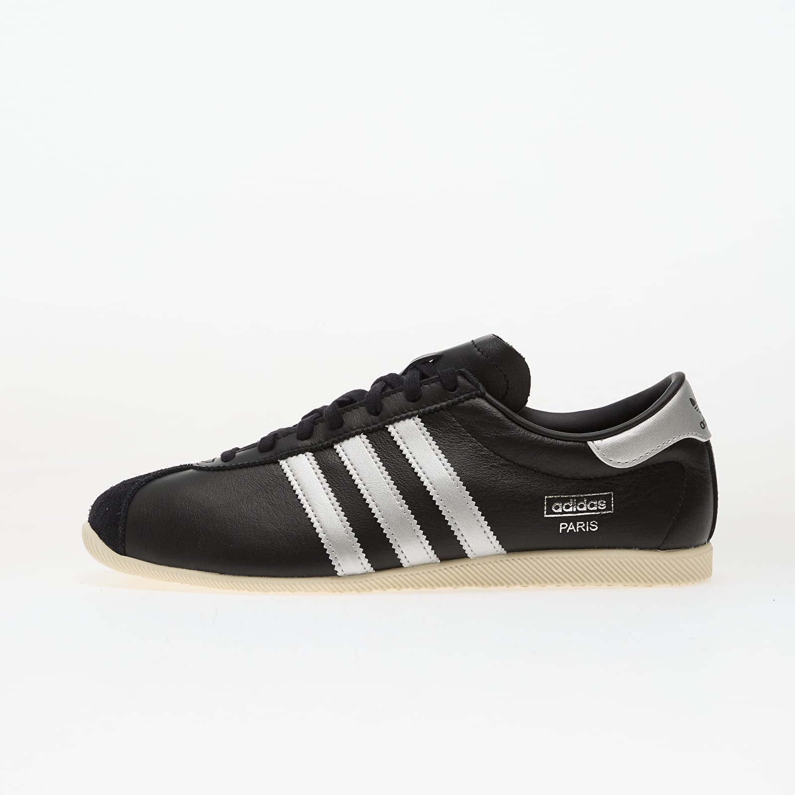Sko til kvinder adidas Paris W Core Black/ Silver Metallic/ Crew White