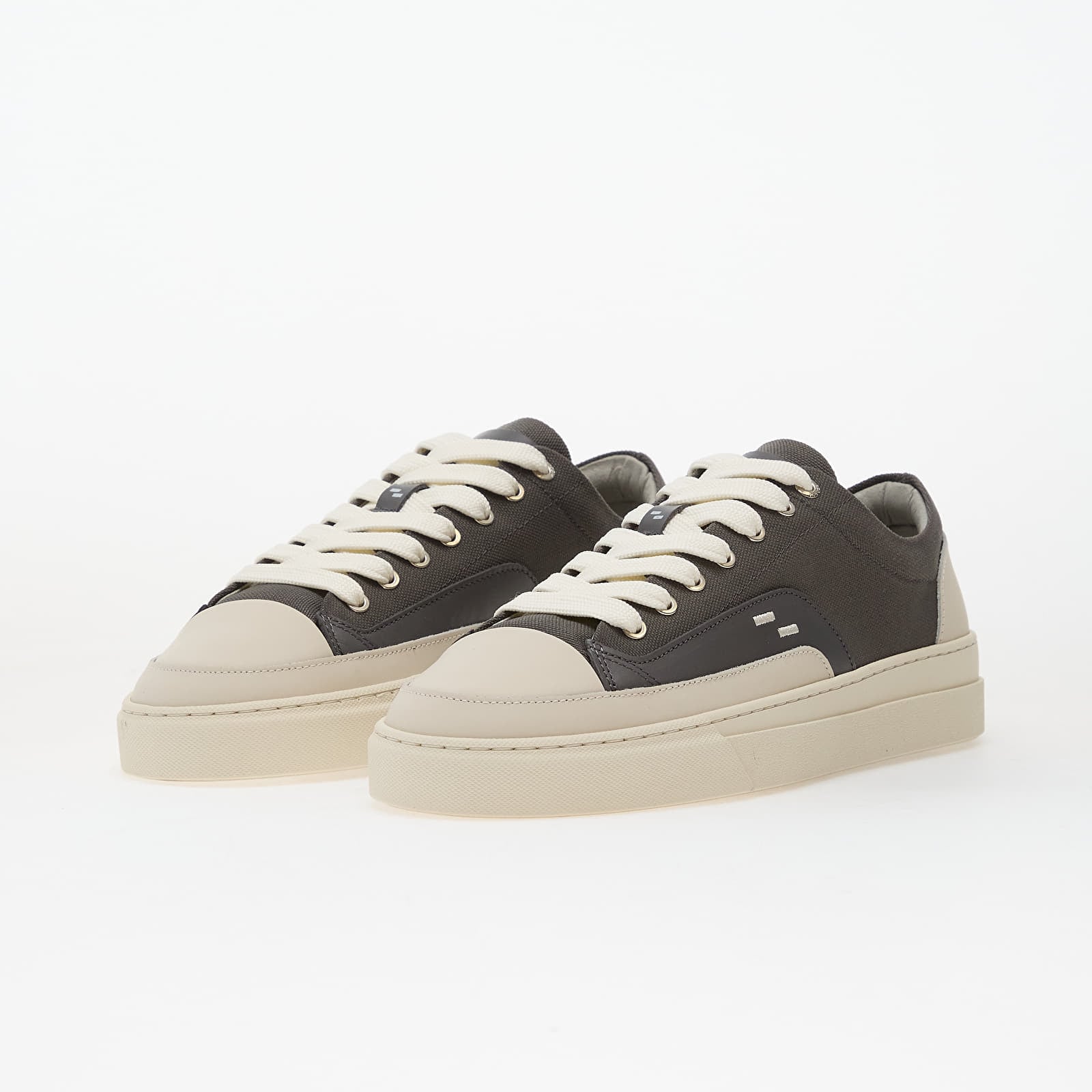 Sapatos de homem Filling Pieces Riviera Low Dark Grey