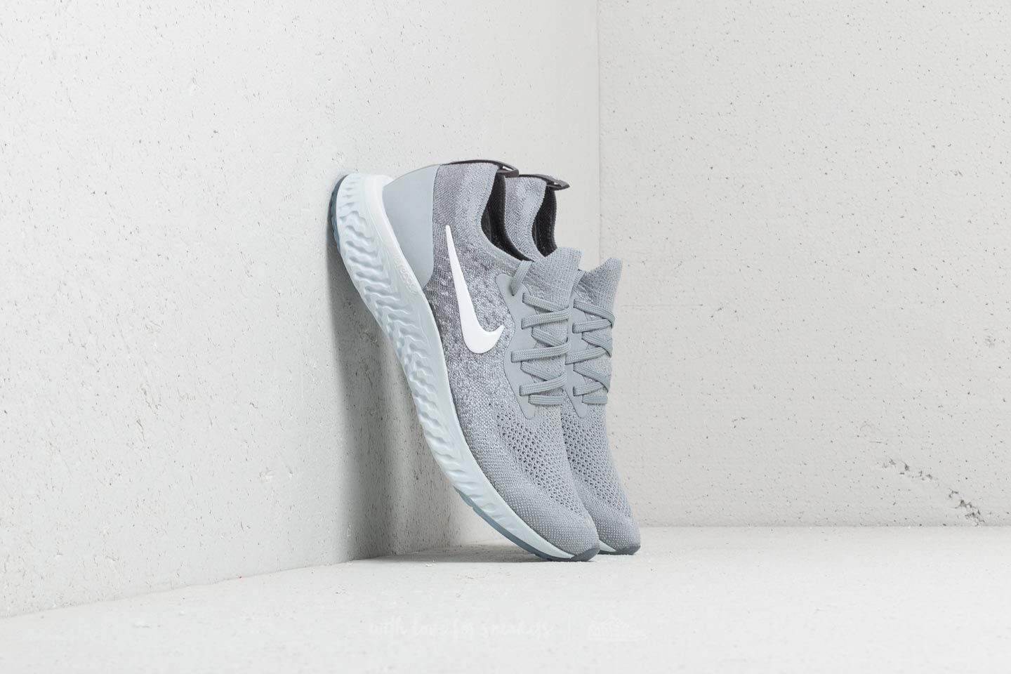 Chaussures et baskets femme Nike Epic React Flyknit (GS) Wolf Grey/ White-Cool Grey