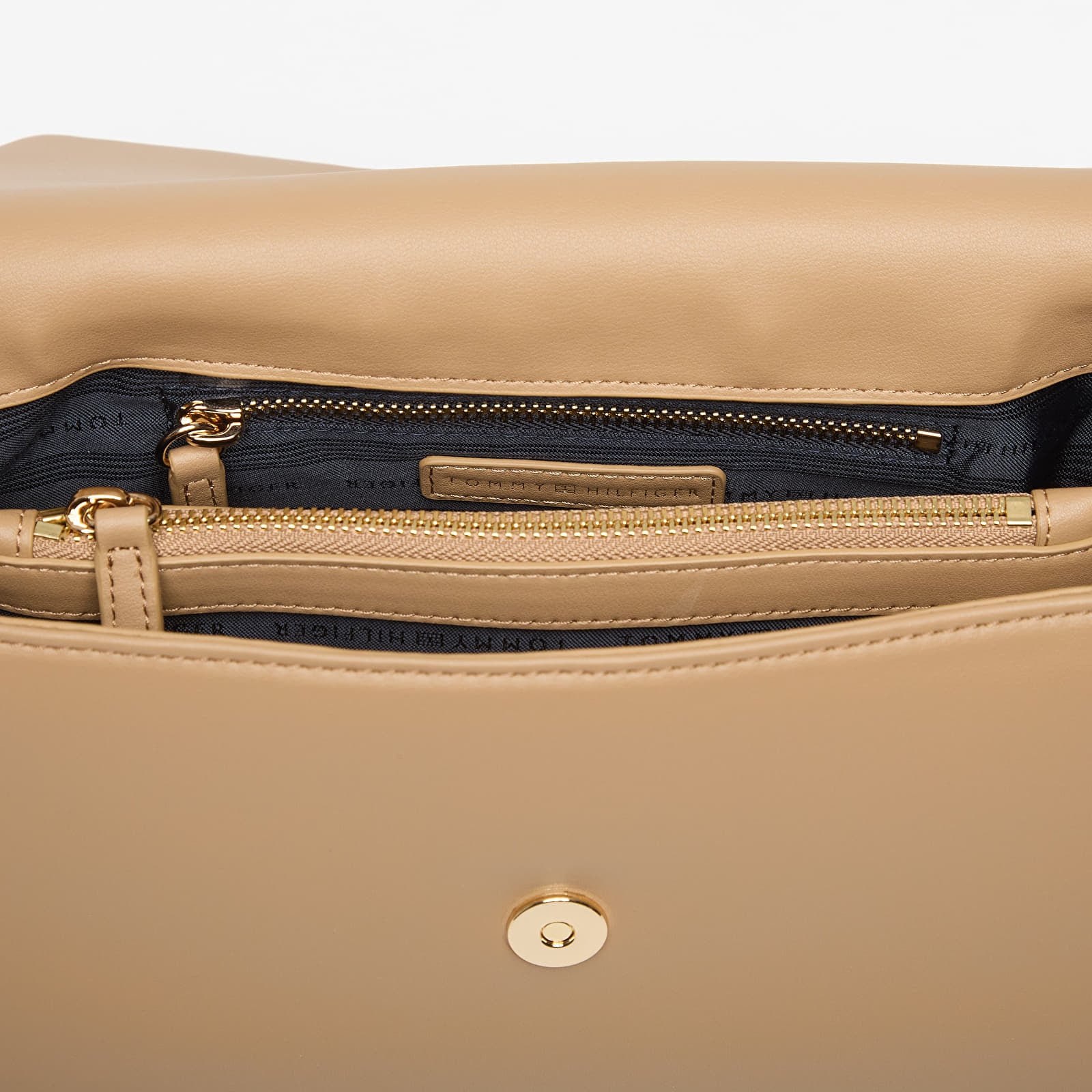 Moške torbice Tommy Hilfiger Th Modern Ess Shoulder Bag Safari Canvas