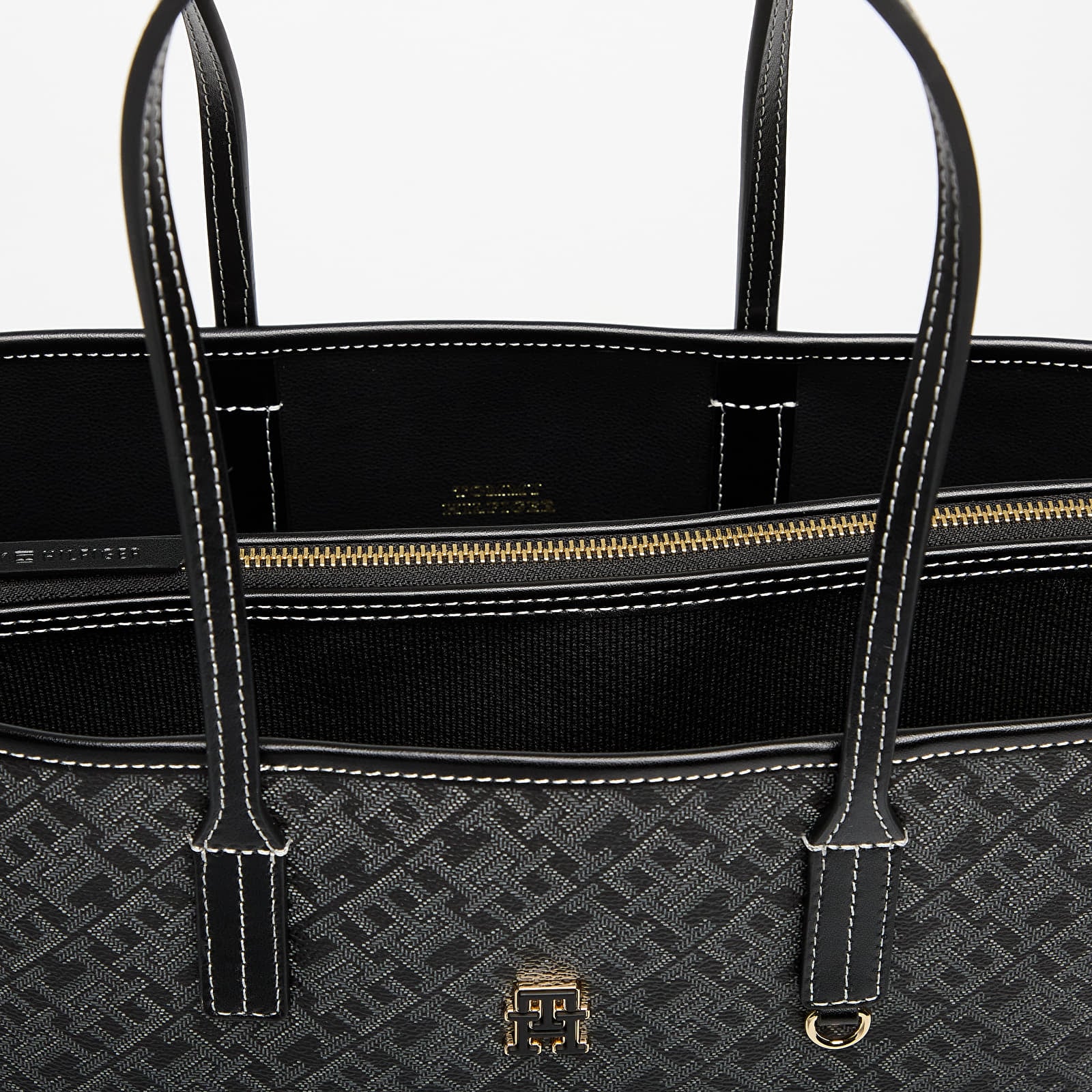 Moške torbe za na ramo Tommy Hilfiger Th Monoplay Leather Tote Black