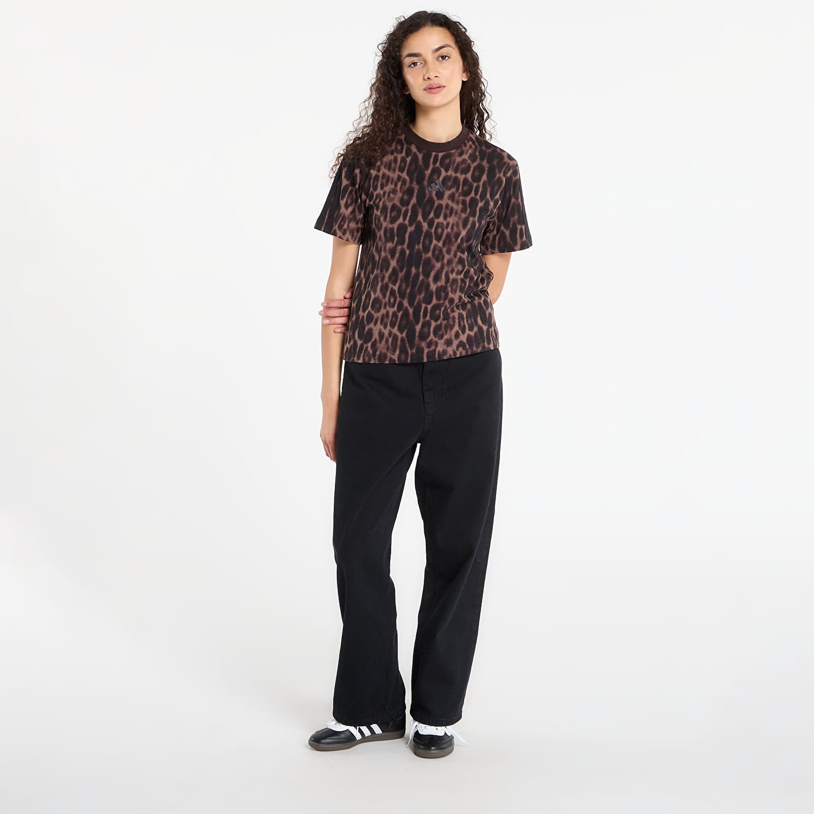 Women's T-shirts adidas Seasonal Essentials Leopard Print T-Shirt with 3-Stripes Multicolor/ Earth Strata