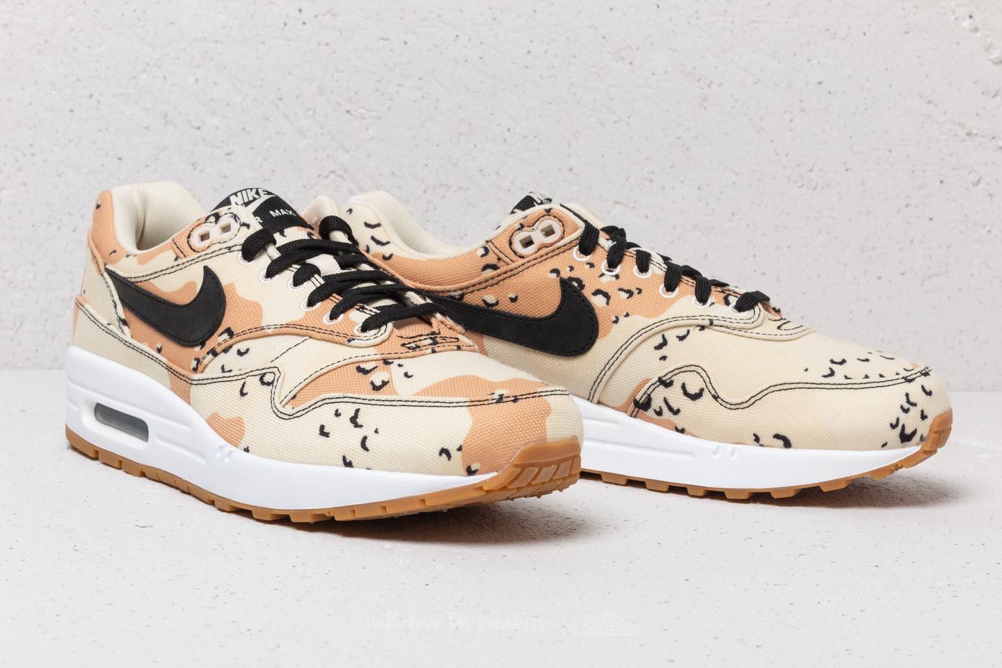 Men s shoes Nike Air Max 1 Premium Beach Black Praline Footshop