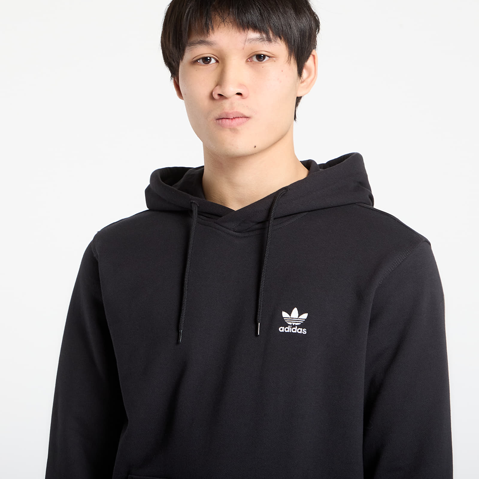 Meeste kapuutsiga dressid adidas Ess Hoodie Ft Black