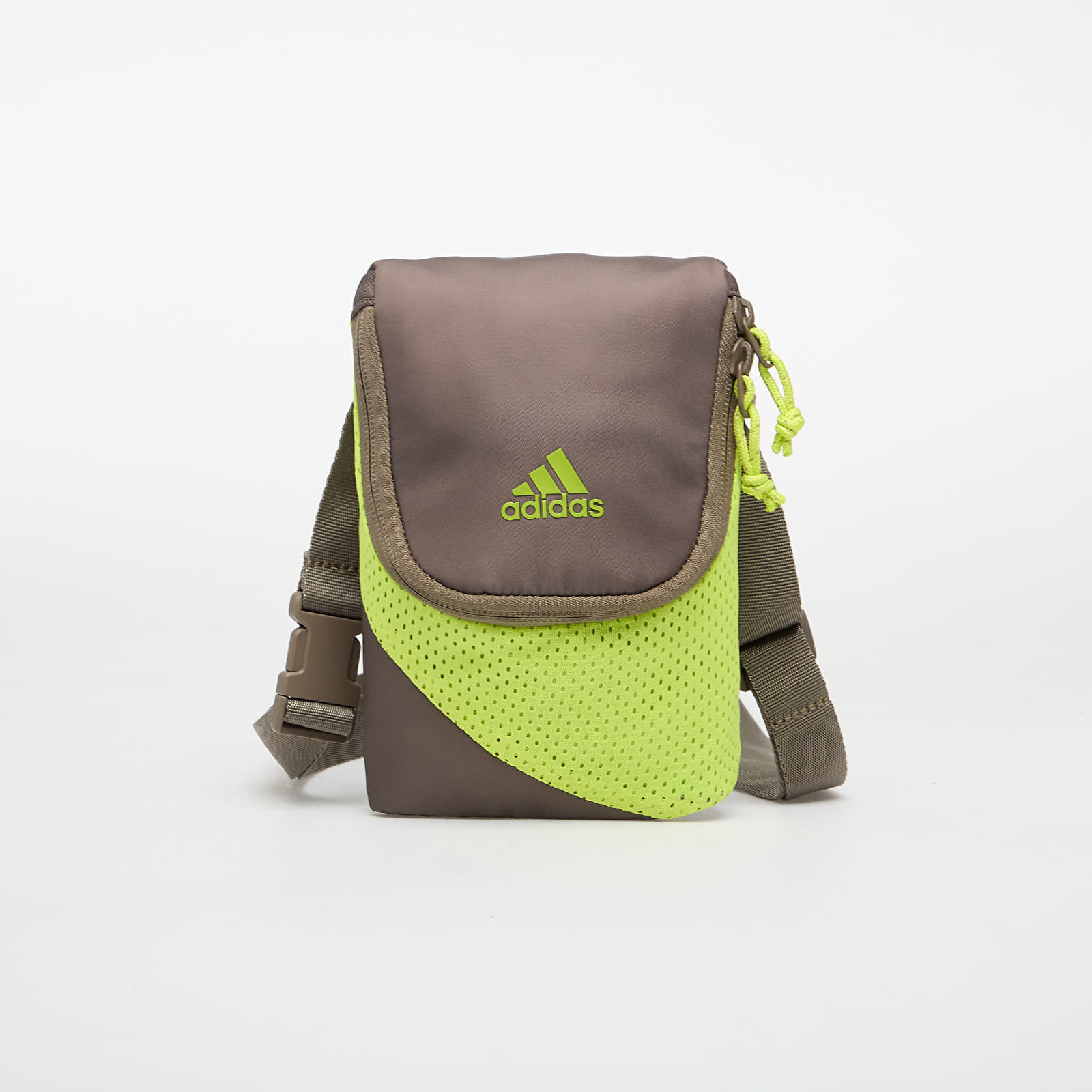 Чанта adidas Teamgeist Small Item Bag Blabro/ Semi Solar Yellow Universal