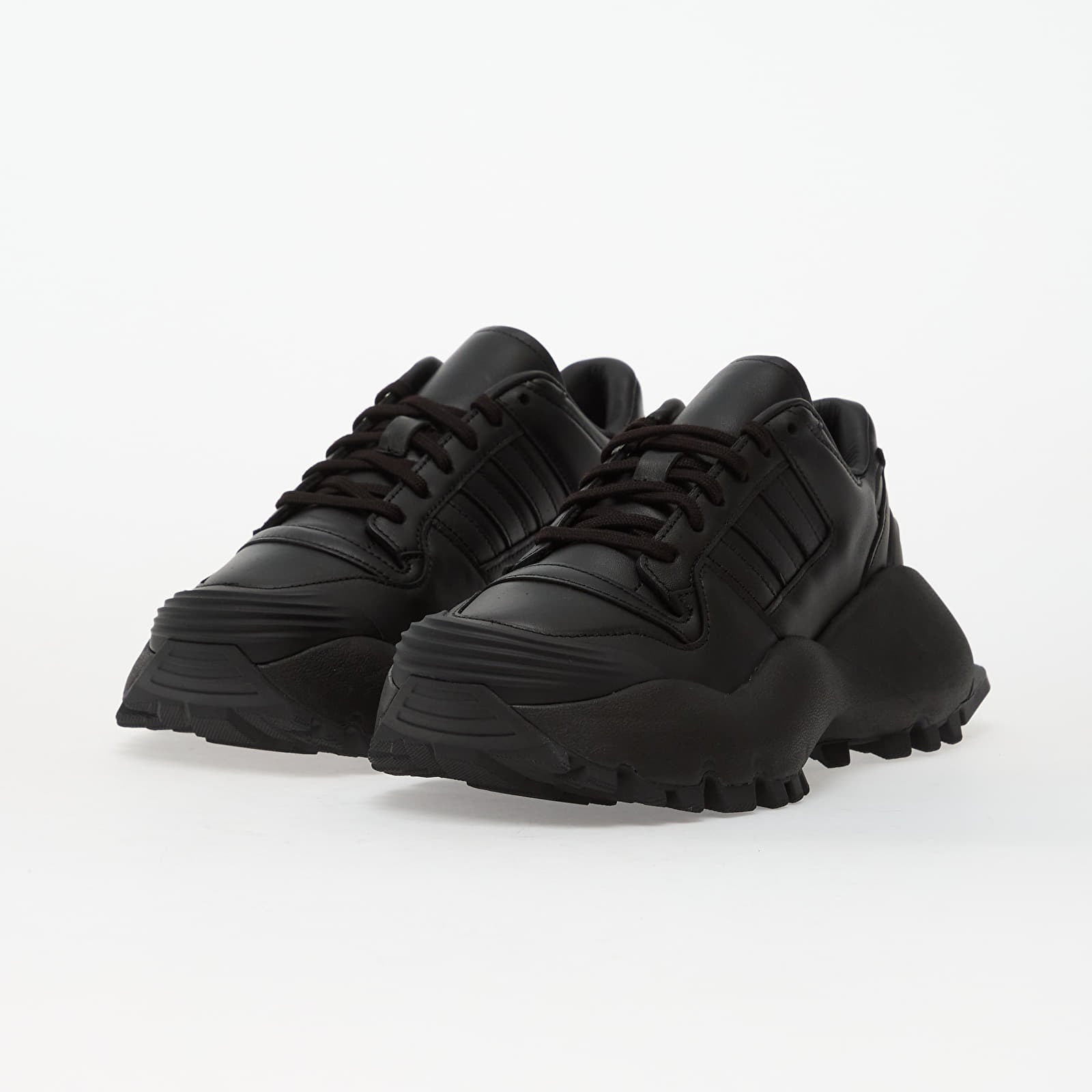 Pánske tenisky a topánky adidas x Willy Chavarria Forum Sneaker Core Black/ Core Black/ Carbon