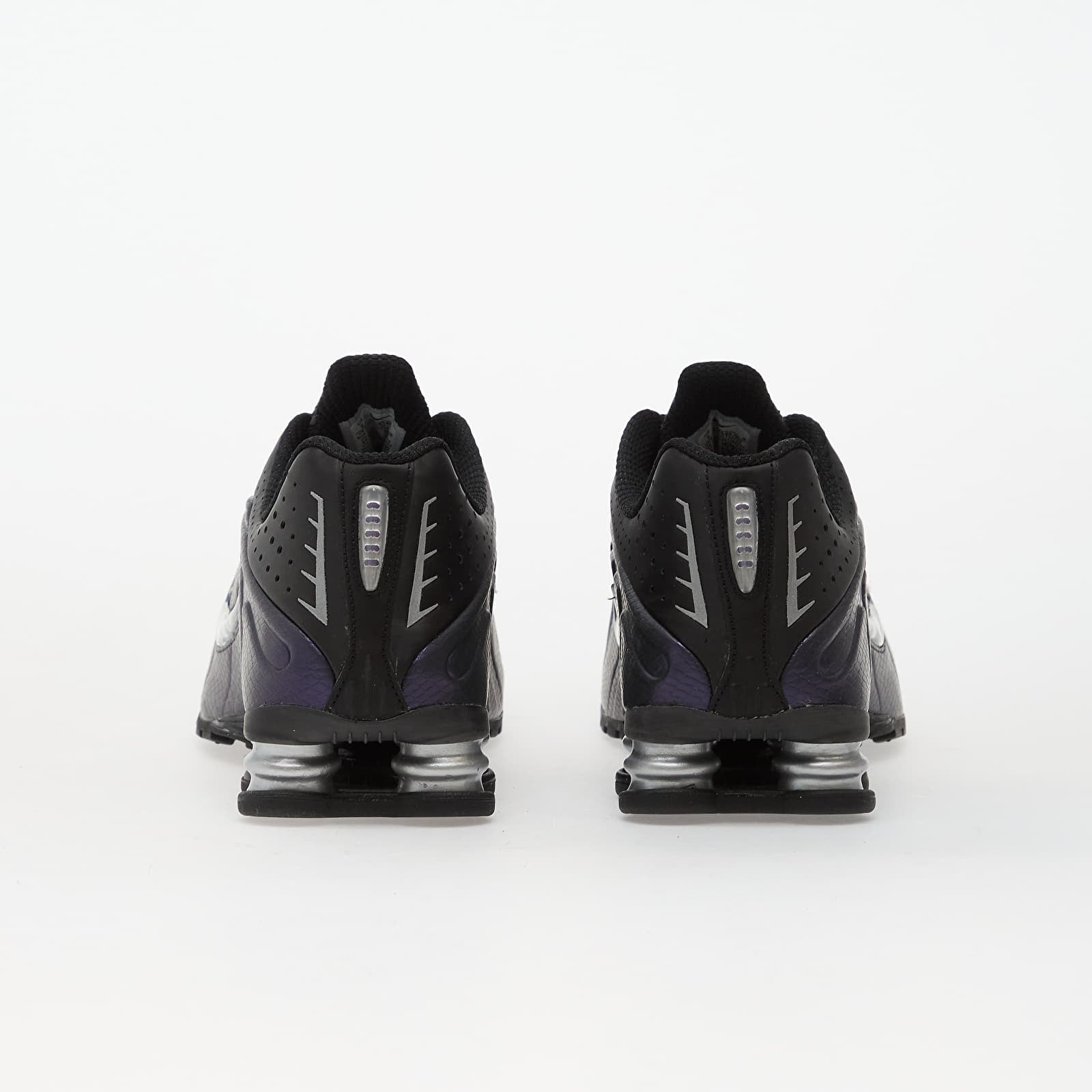 Chaussures et baskets homme Nike Shox R4 Jewel Qs Black/ Anthracite-Metallic Silver