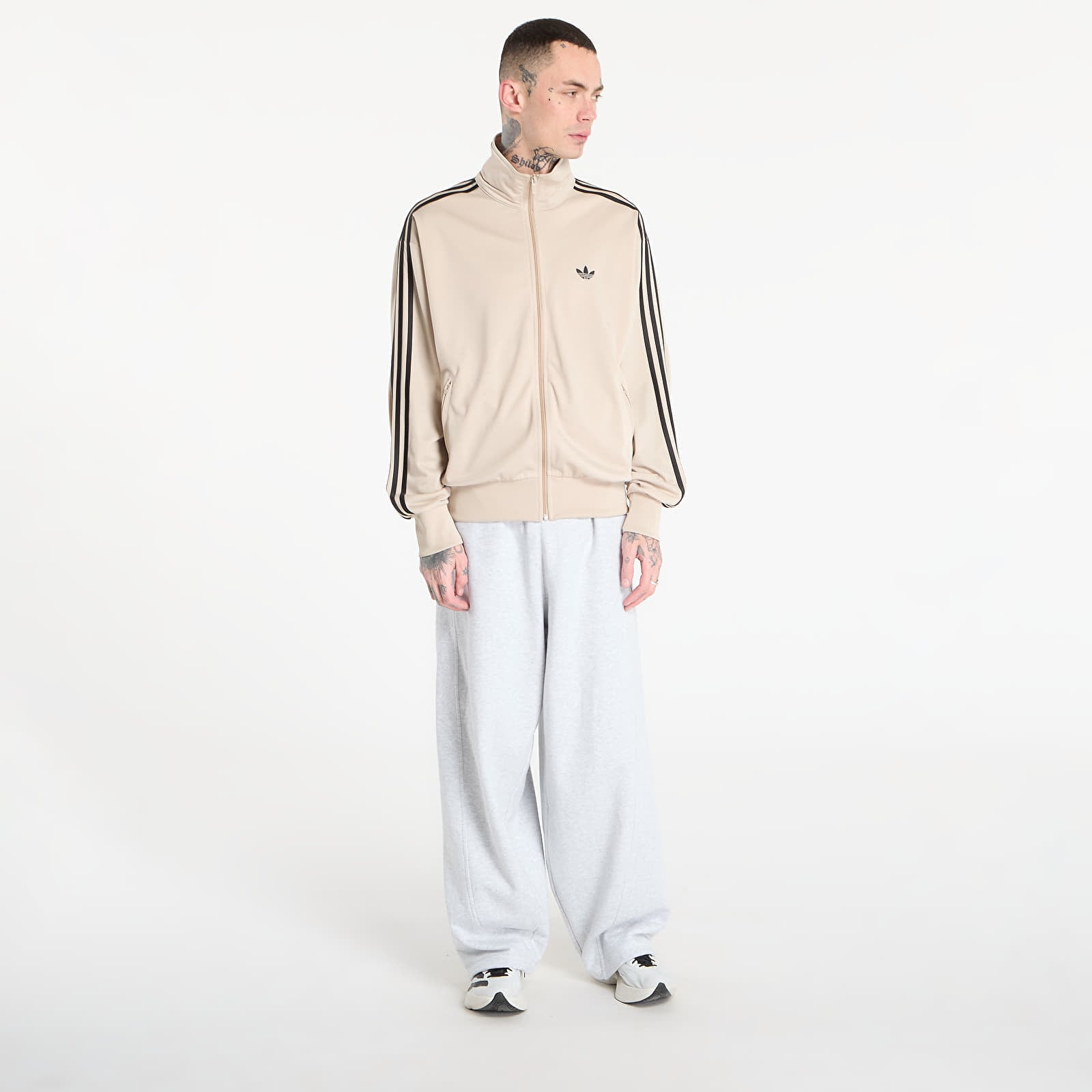 Kapuutsikud ja kampsunid adidas Firebird Tt Stokha