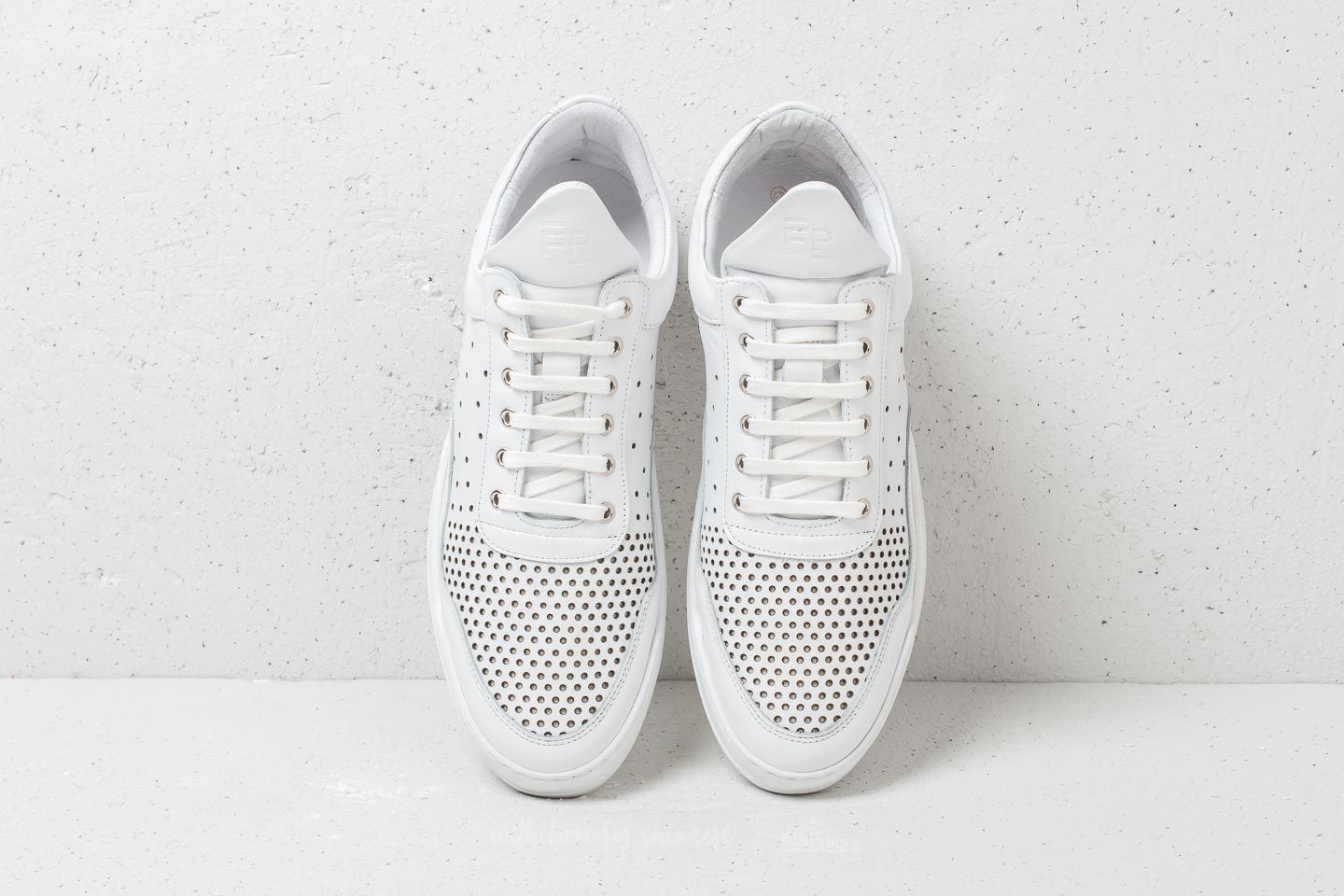 Filling pieces low top ghost gradient perforated online