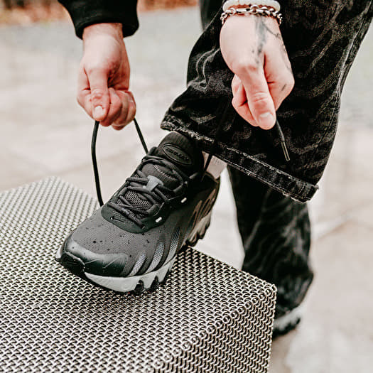 nike react element 87 anthracite on feet