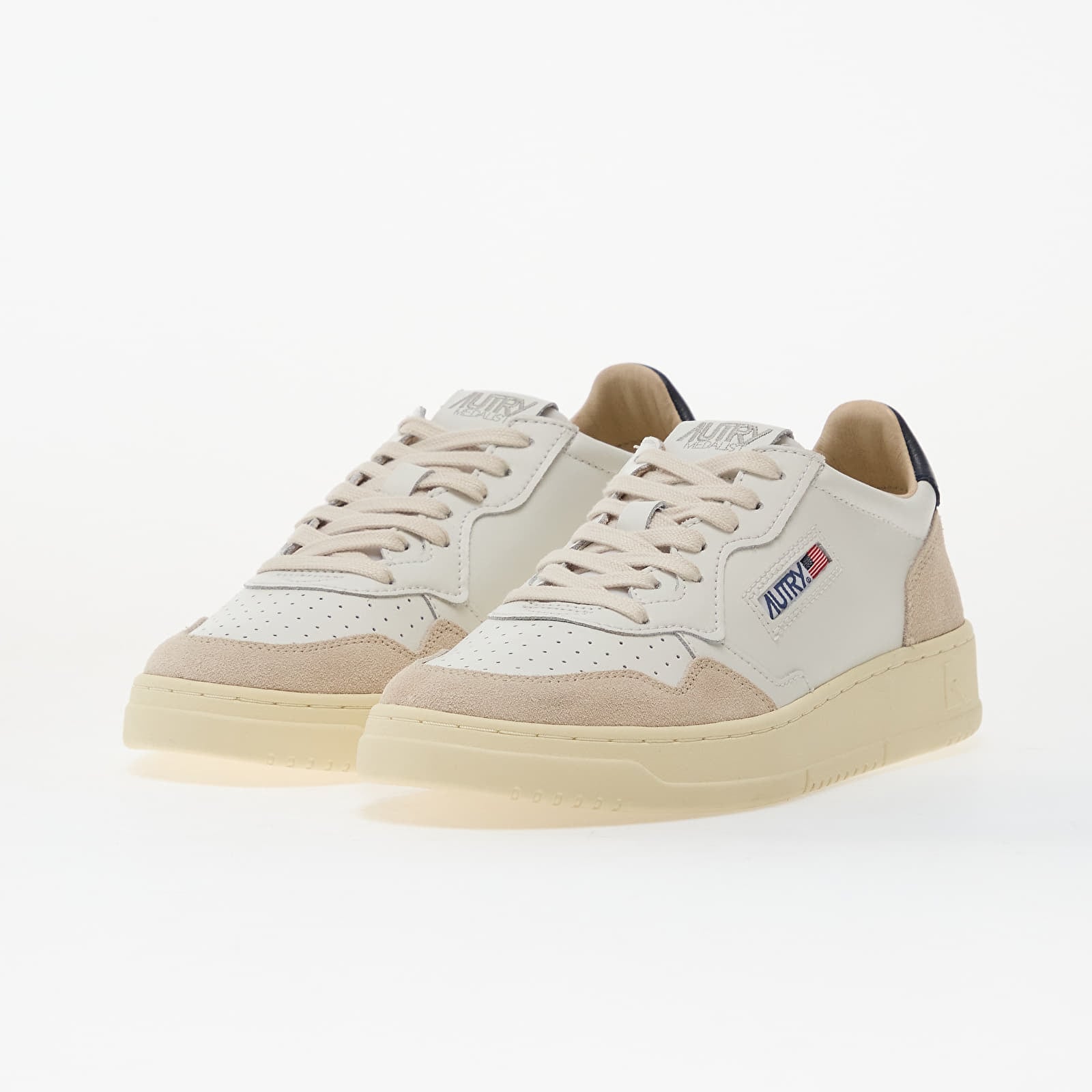 Chaussures et baskets homme Autry Medalist Low Man Leat/ Suede White/ Blue