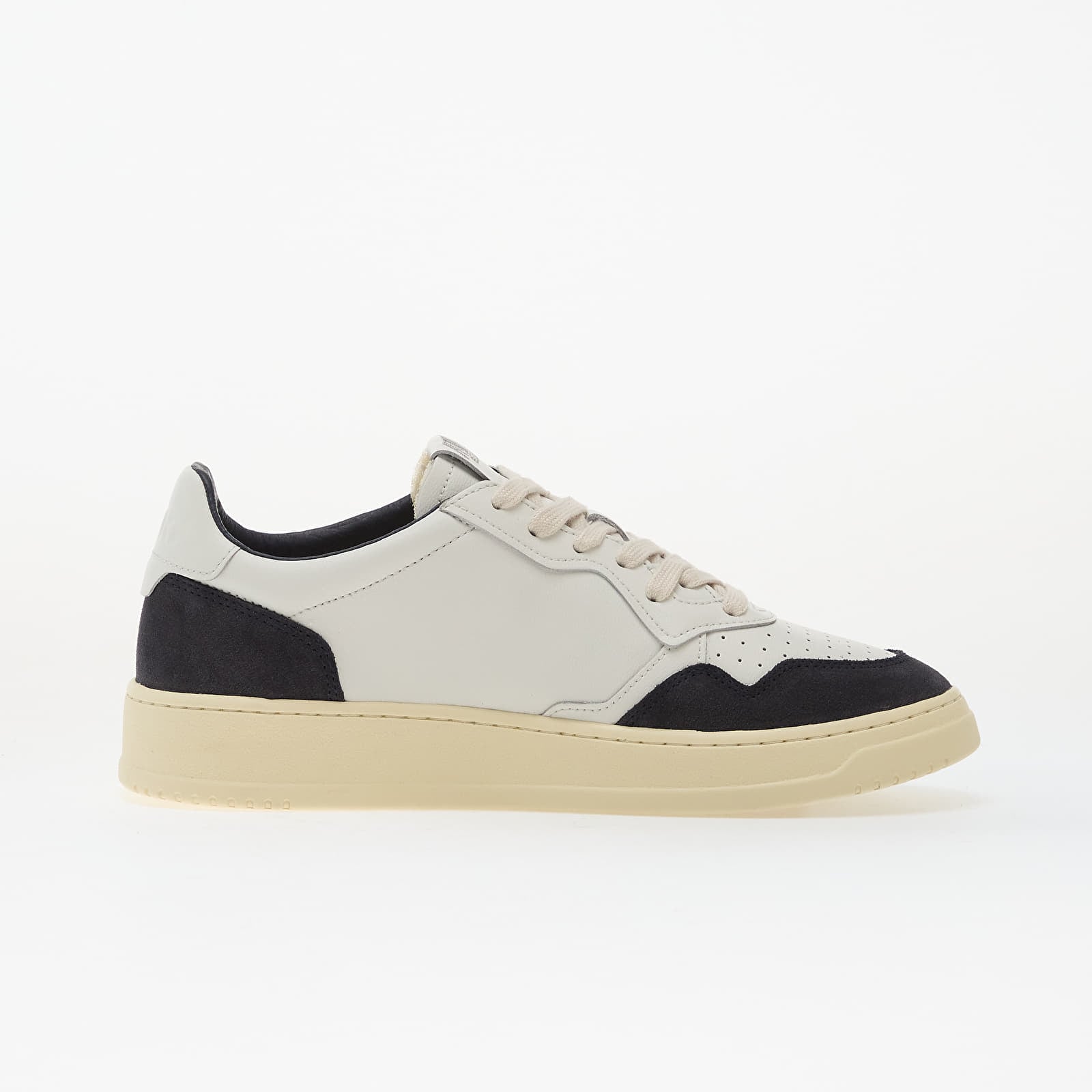 Chaussures et baskets homme Autry Medalist Low Man Soflea/ Sue White/ Ocean