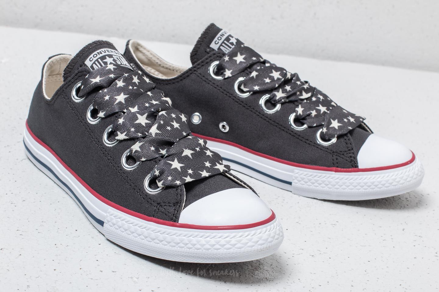 Kids sneakers and shoes Converse Chuck Taylor All Star Big Eyelet