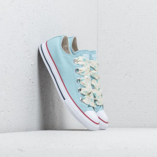 Chuck taylor big eyelet ox top