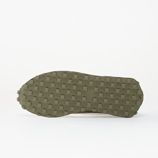 cargo khaki university gold sail white