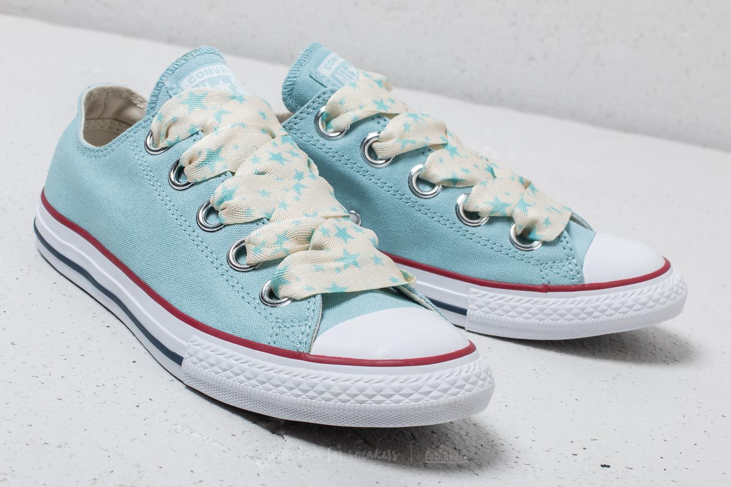 White eyelet converse sneakers deals