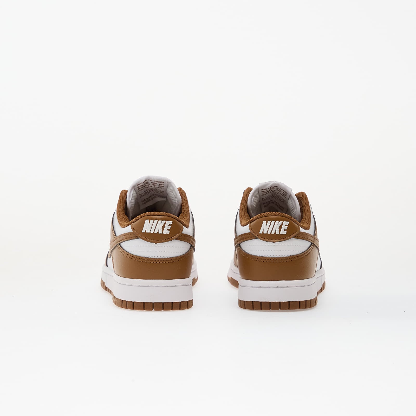 Γυναικεία παπούτσια Nike W Dunk Low Sail/ Lt British Tan-White