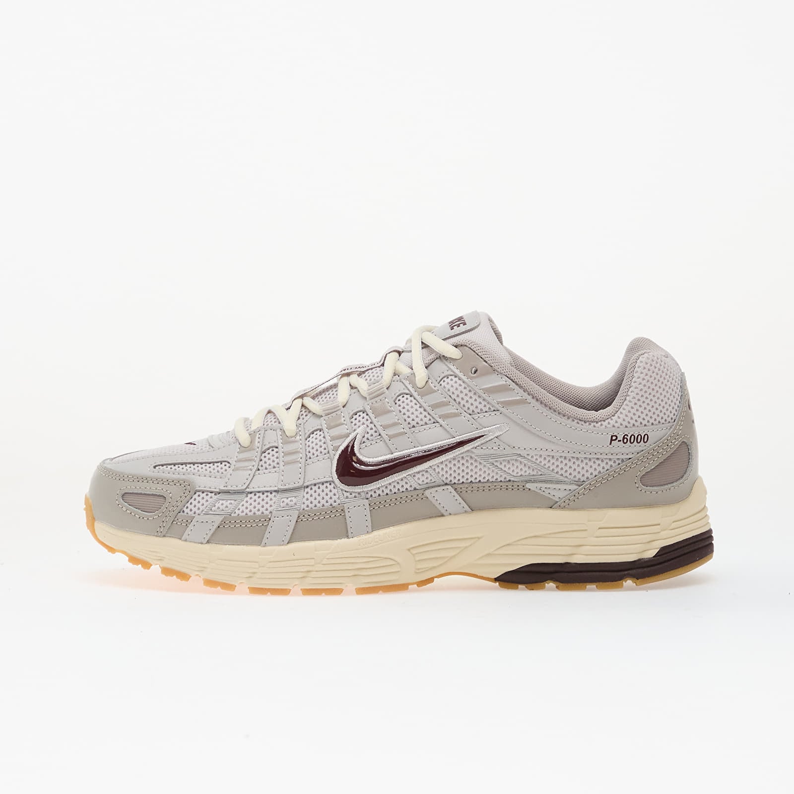 Skor för män Nike P-6000 College Grey/ Burgundy Crush-Vast Grey
