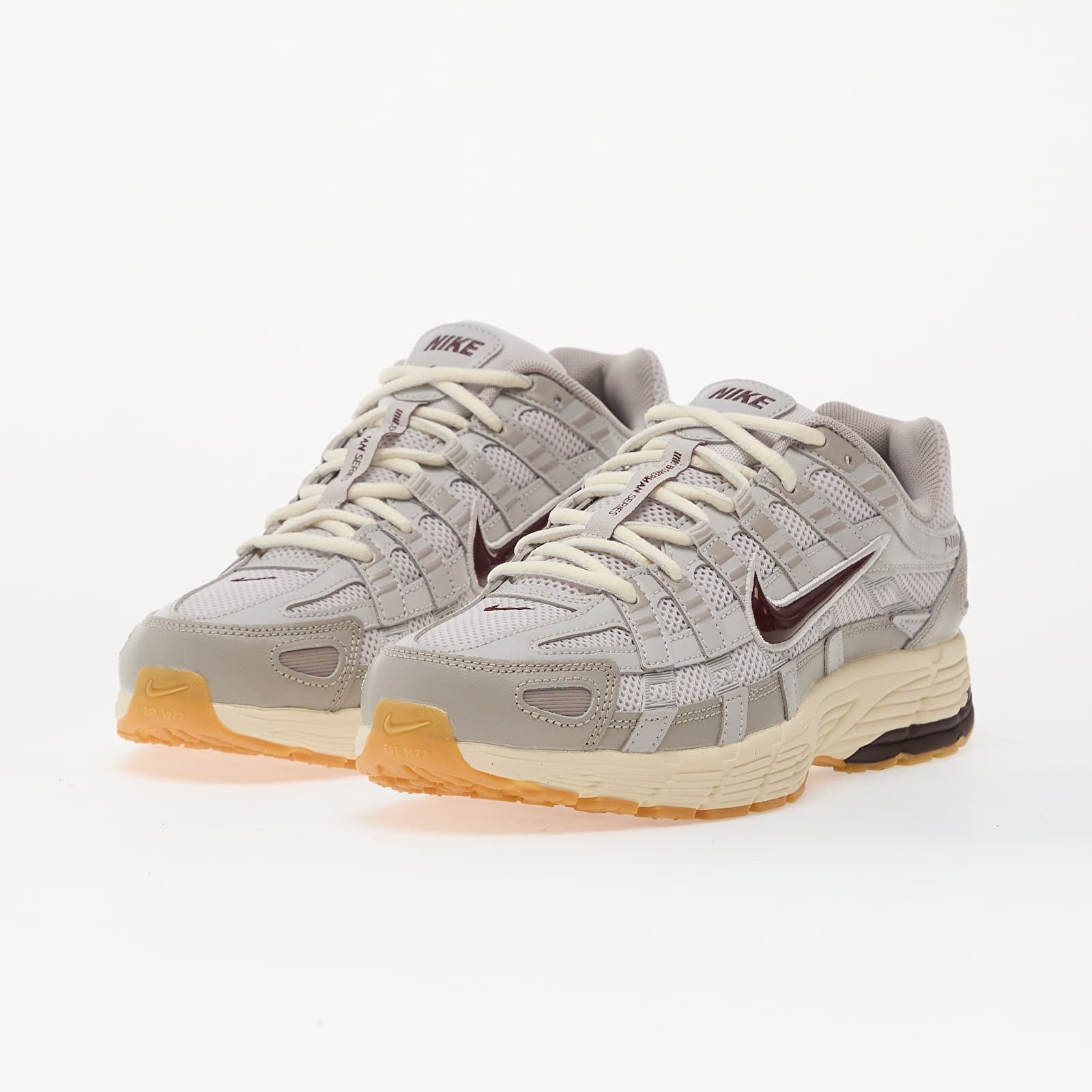 Skor för män Nike P-6000 College Grey/ Burgundy Crush-Vast Grey