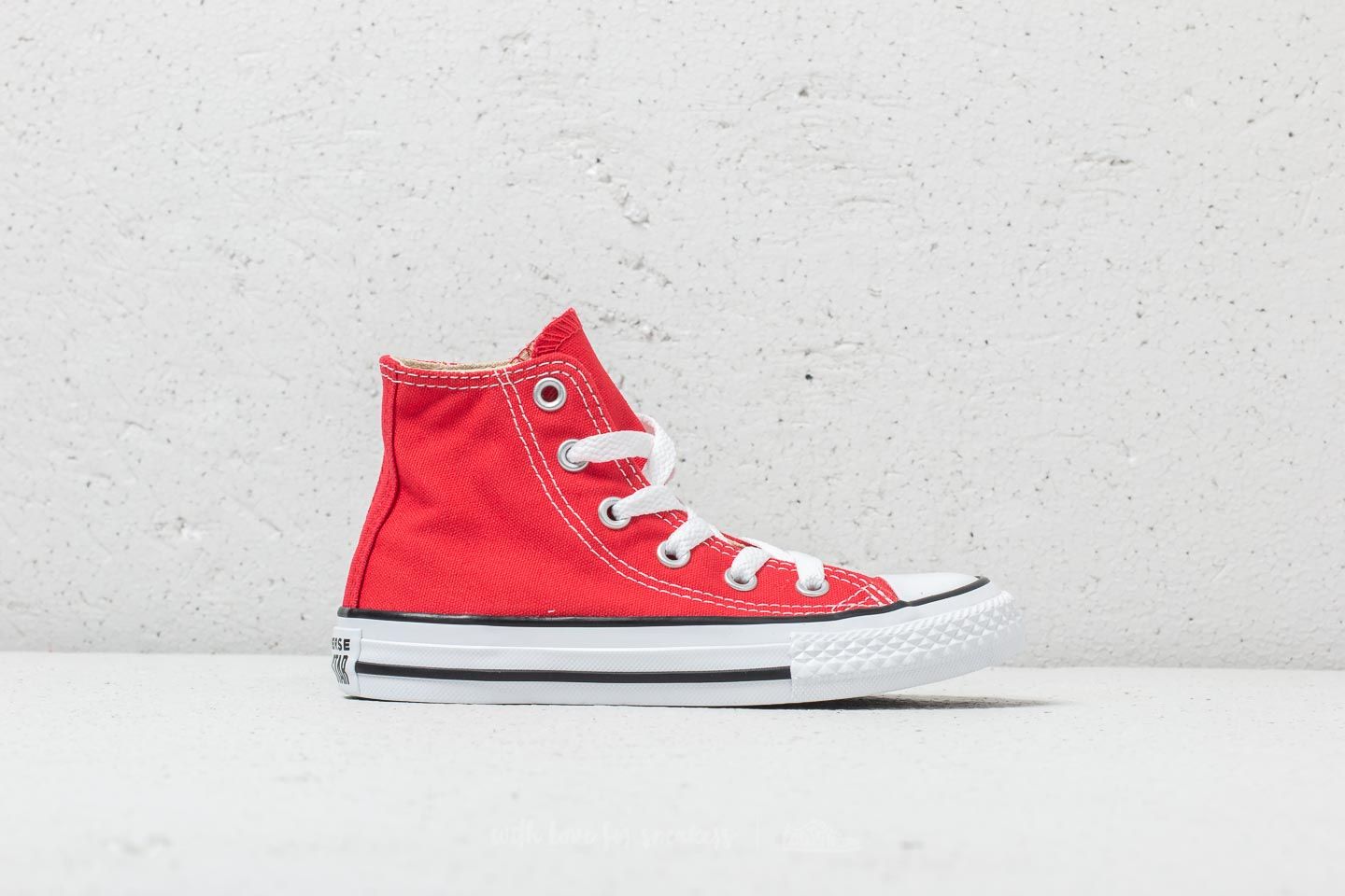 Kids' sneakers and shoes Converse Chuck Taylor All Star Hi Red