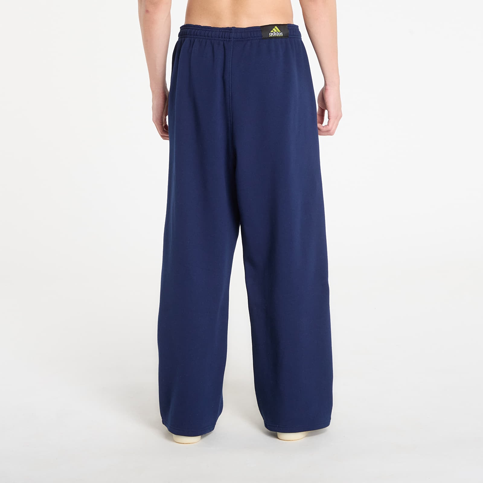 Pantaloni della tuta adidas Equipment Sweatpant Night Indigo