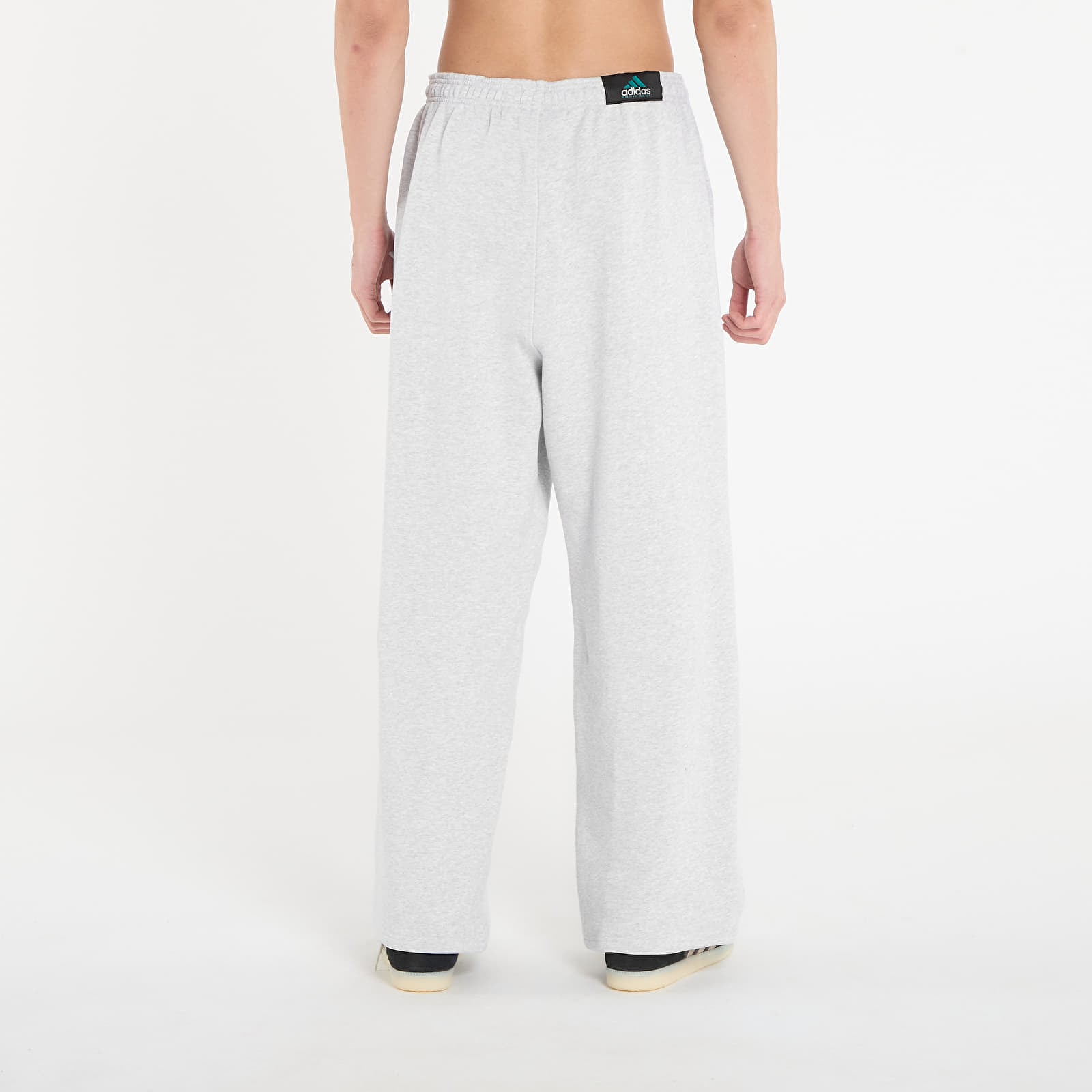 Pantaloni della tuta adidas Equipment Sweatpant Light Grey Heather