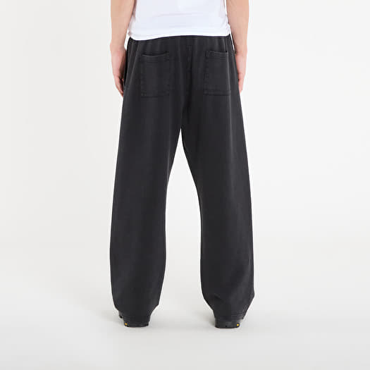 Footshop offer a range of trousers that are guaranteed to make