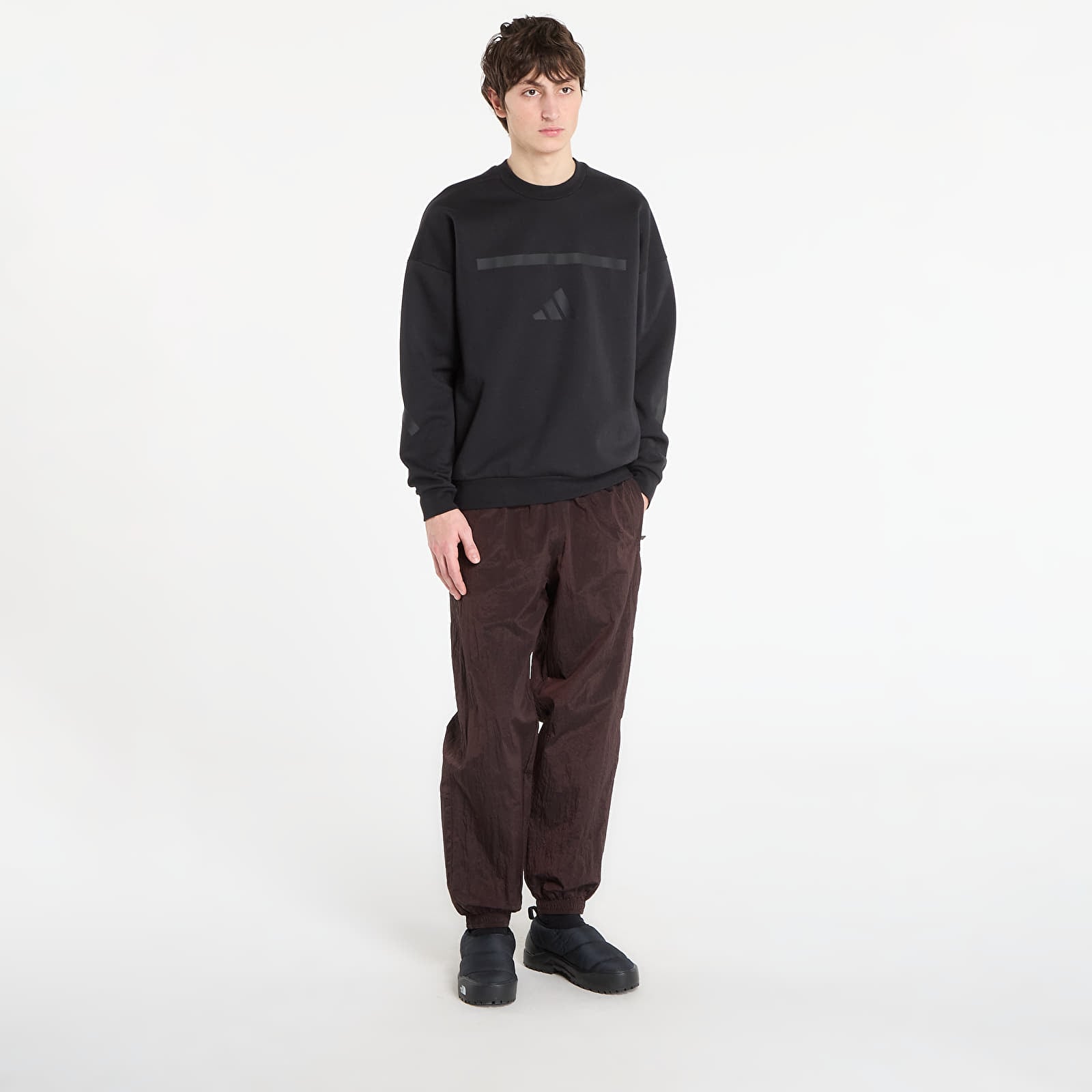 Hupparit ja collegepaidat adidas M Z.N.E. Crw Black