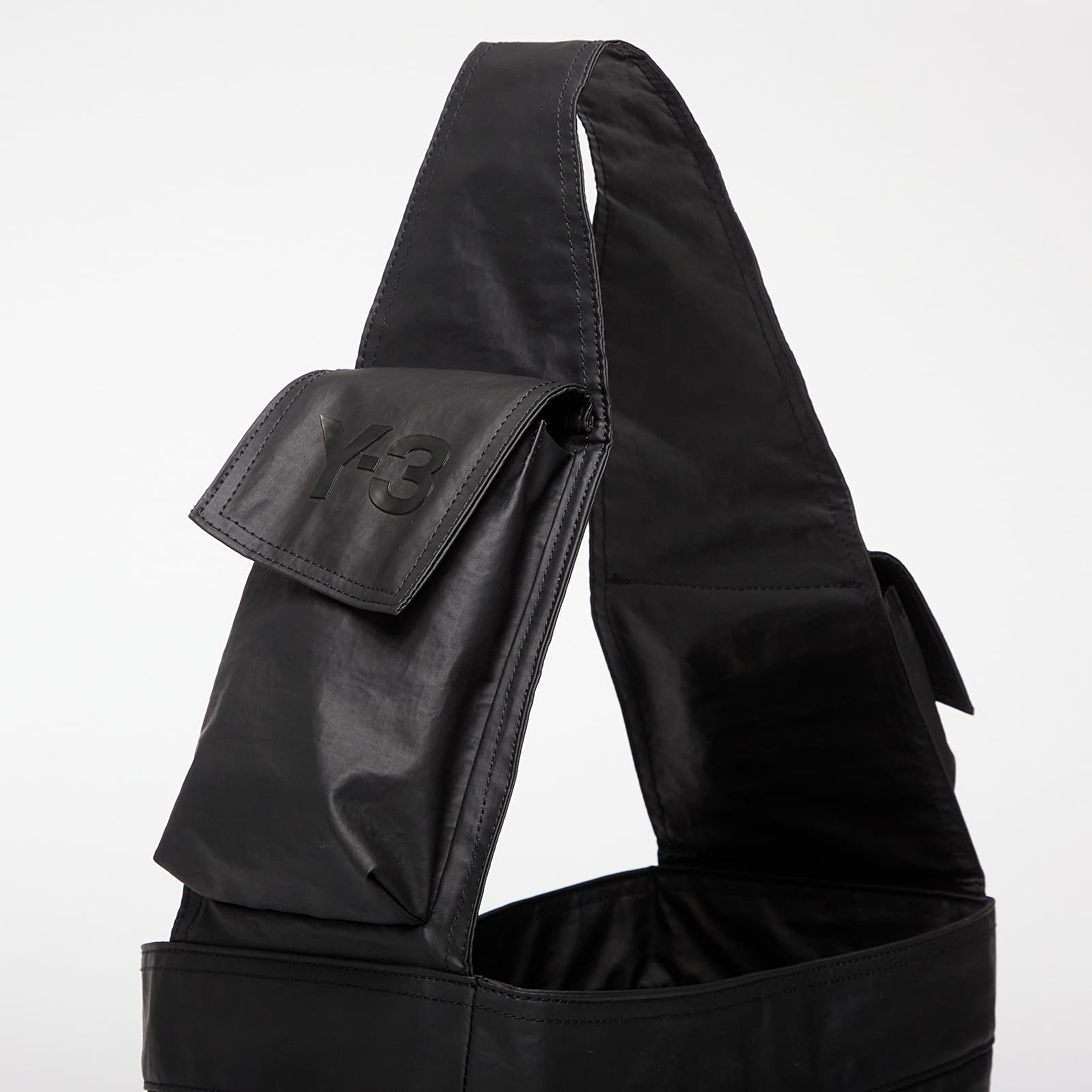 Crossbody-väskor Y-3 Newspaper Bag S Black