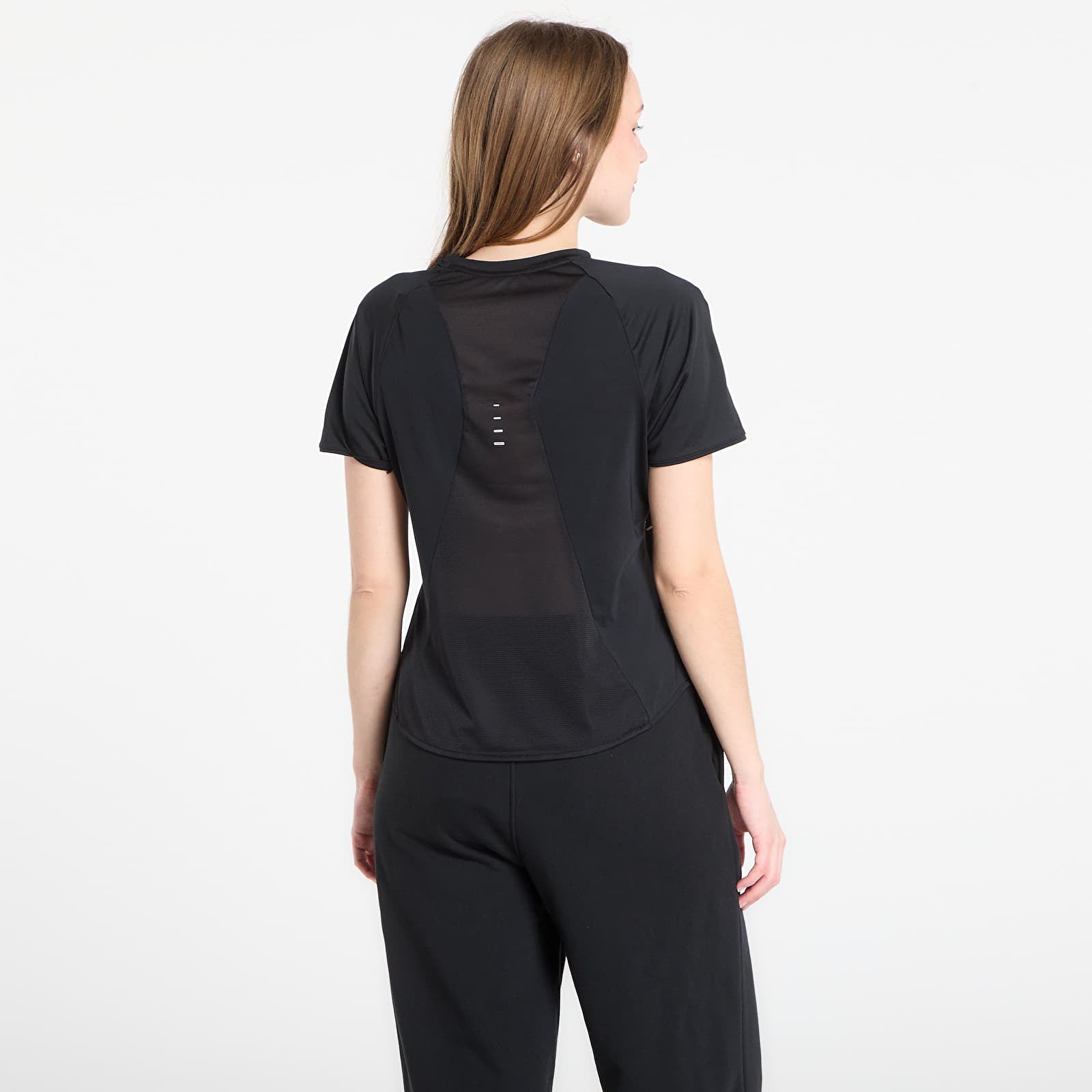 T-shirts Nike Swift Women's Dri-FIT Short-Sleeve Running Top Black/ Reflective Silv