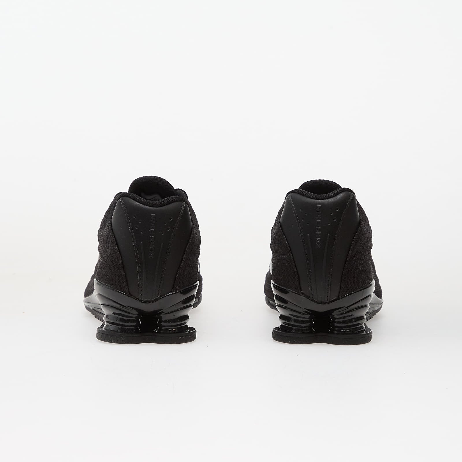 Naiste jalatsid Nike W Shox Z Black/ Black-University Red