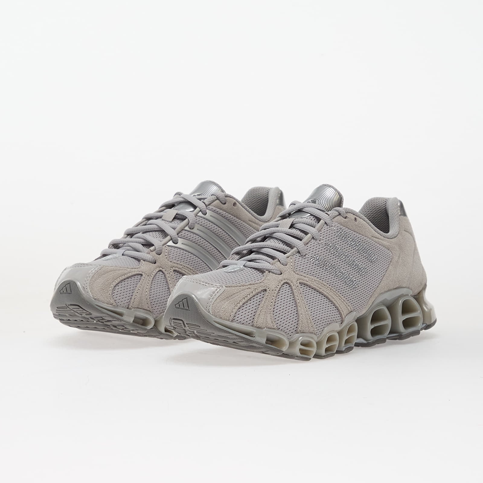 Naiste jalatsid adidas Mega Ghostride W Grey Two/ Silver Metallic/ Grey Three