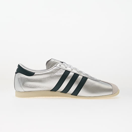 adidas gazelle silver green womens adidas Skateboarding x ARROW & BEAST Superstar ADV Navy JS2594 Paris main image 0