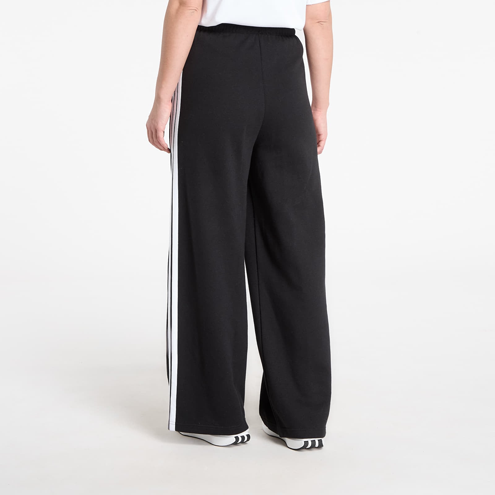Women's sweatpants adidas 3-Stripes Fleece Wide Pant Black