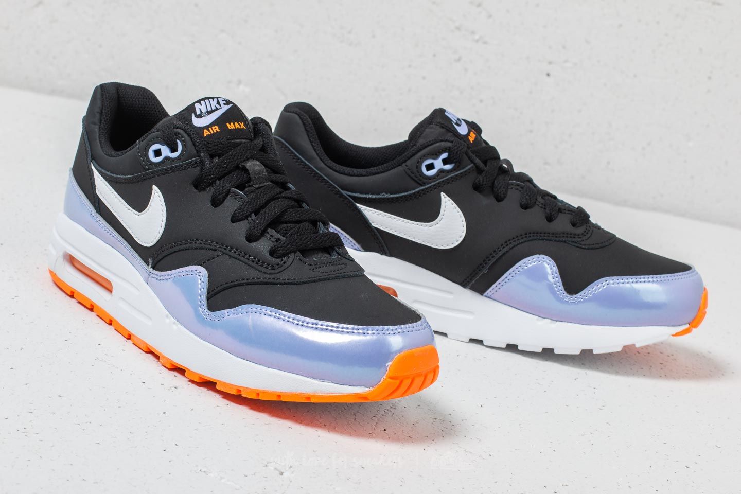 Otroške superge in čevlji Nike Air Max 1 (GS) Black/ White-Twilight Pulse