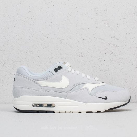 nike air max 1 pure platinum