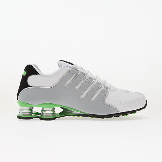 Încălțăminte și sneakerși pentru bărbați Nike Shox Nz White/ Black