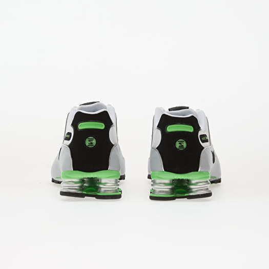 Încălțăminte și sneakerși pentru bărbați Nike Shox Nz White/ Black