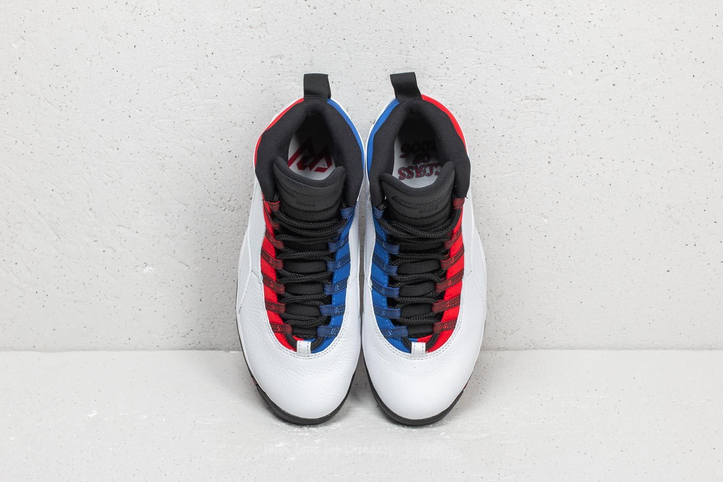 All red retro 10 online