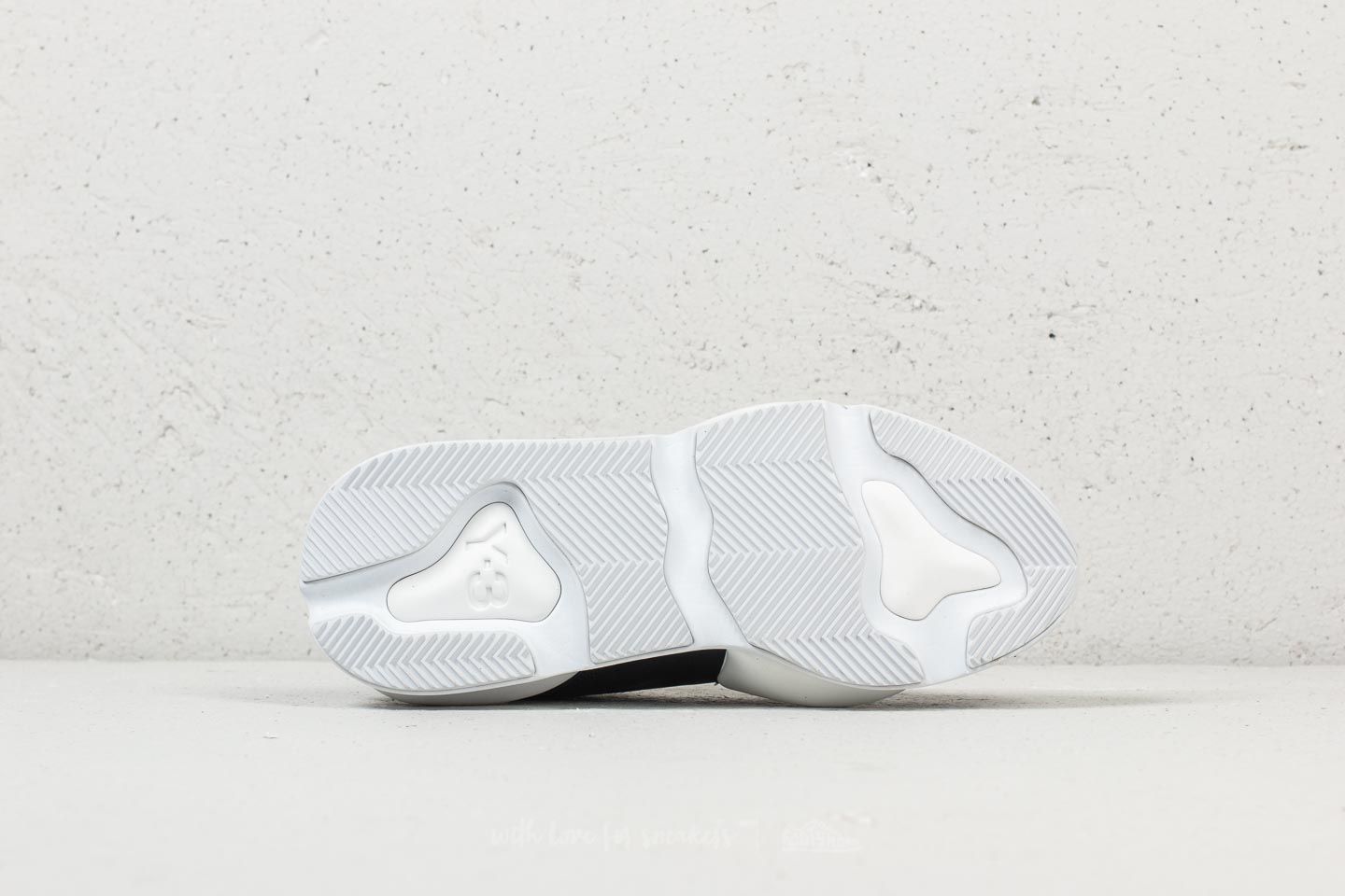 Férfi cipők Y-3 Kaiwa Black/ Black/ Ftw White