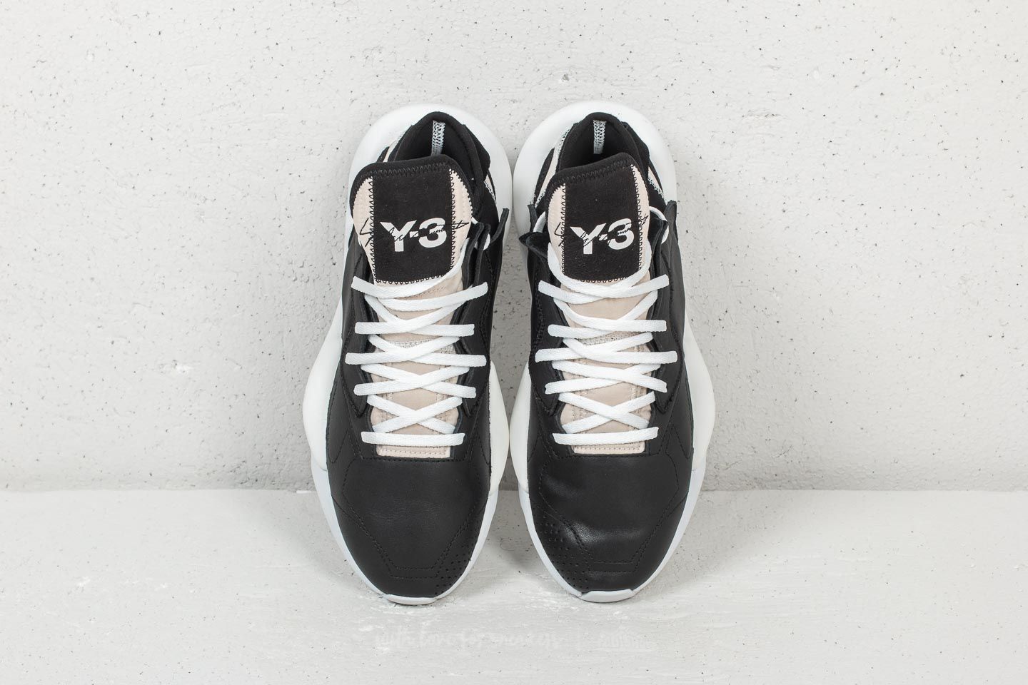 Férfi cipők Y-3 Kaiwa Black/ Black/ Ftw White