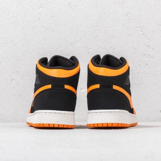 Nike air jordan 1 retro mid black orange hotsell