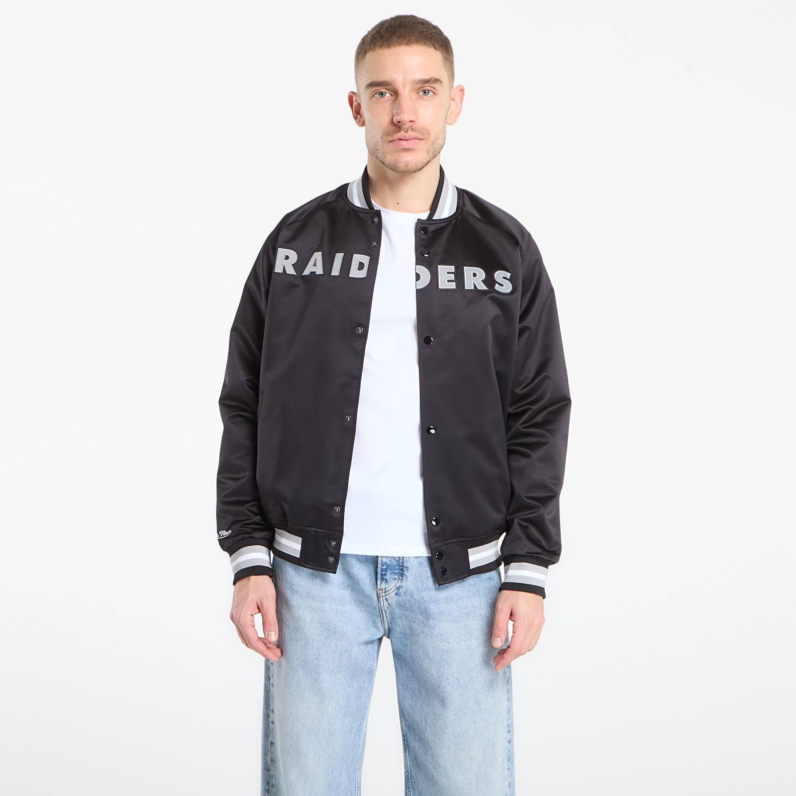 Яке Mitchell & Ness NFL Lightweight Satin Jacket Vintage Logo Raiders Black M