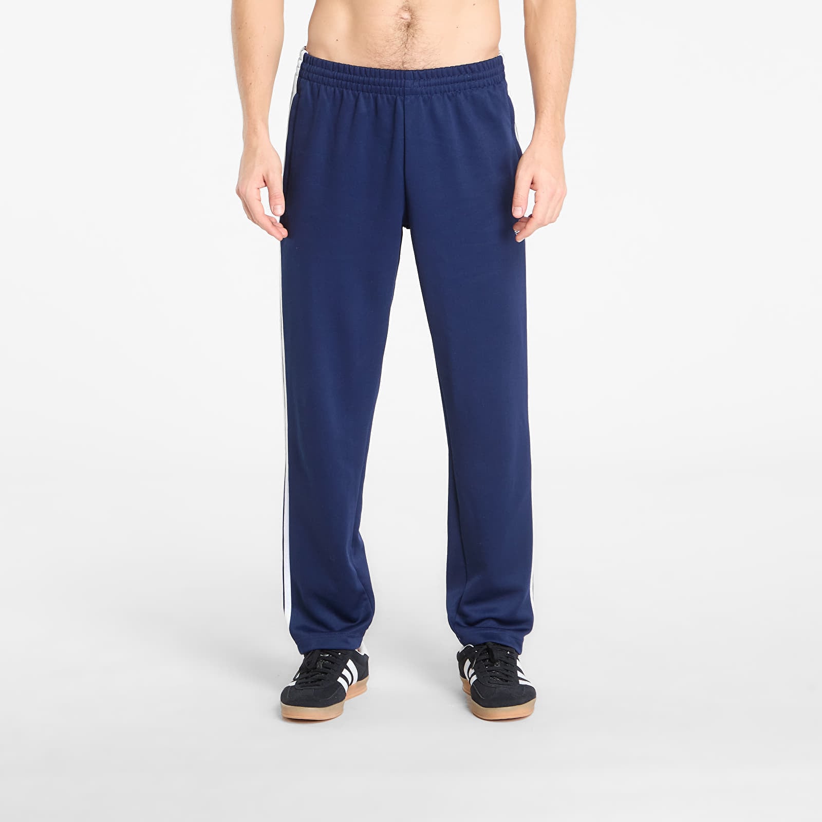 Pantaloni de trening adidas Regular Track Joggers Night Indigo/ Earth Strata XL