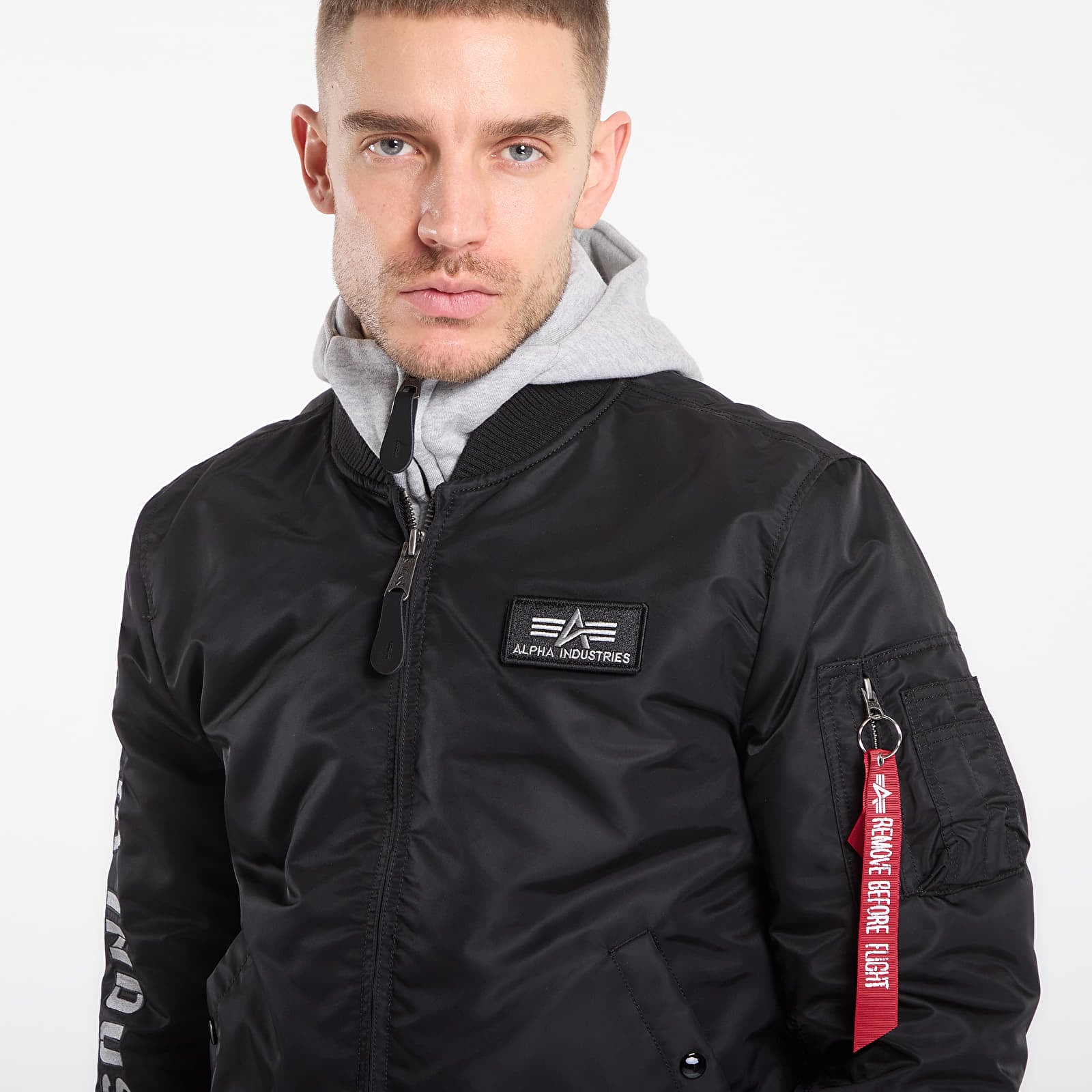 Herrenjacken Alpha Industries MA-1 D-Tec SE Black / Grey